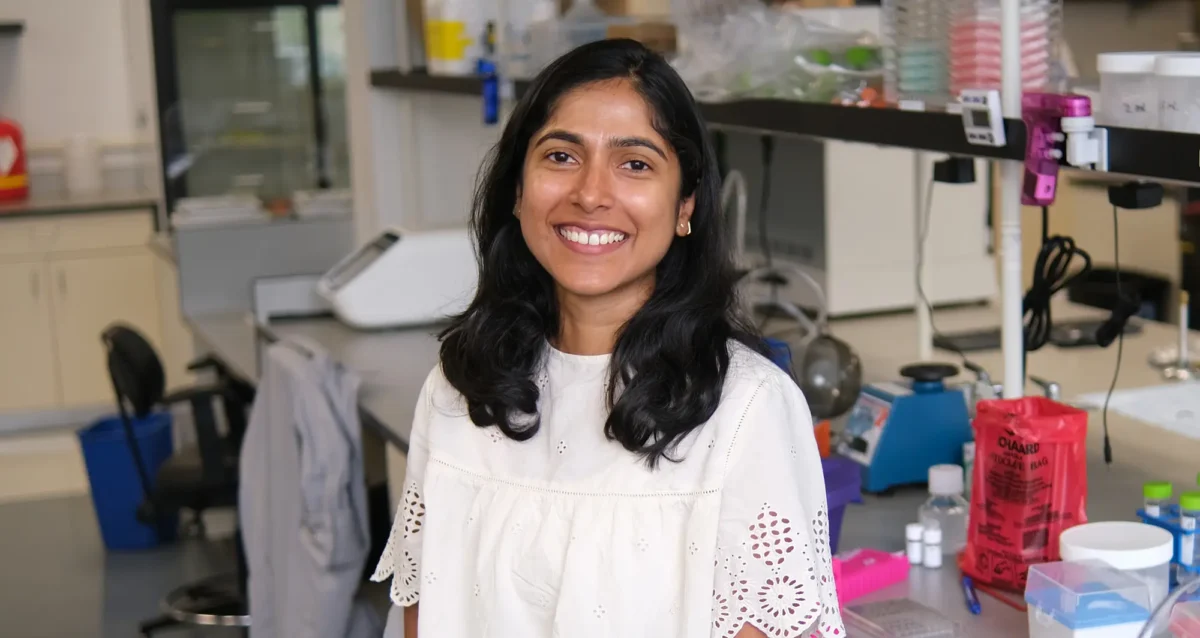 Meena Sudhakaran profile photo in the lab - image credit: Sanford Burnham Prebys